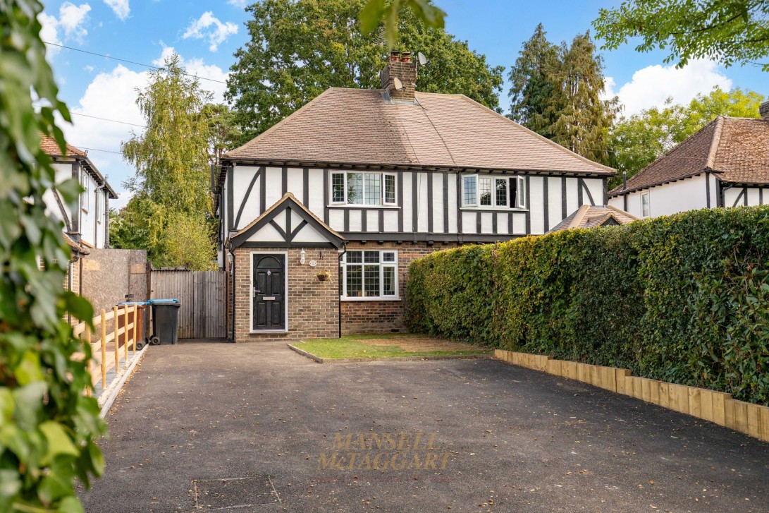 Photo of 8 Copthorne Road, East Grinstead