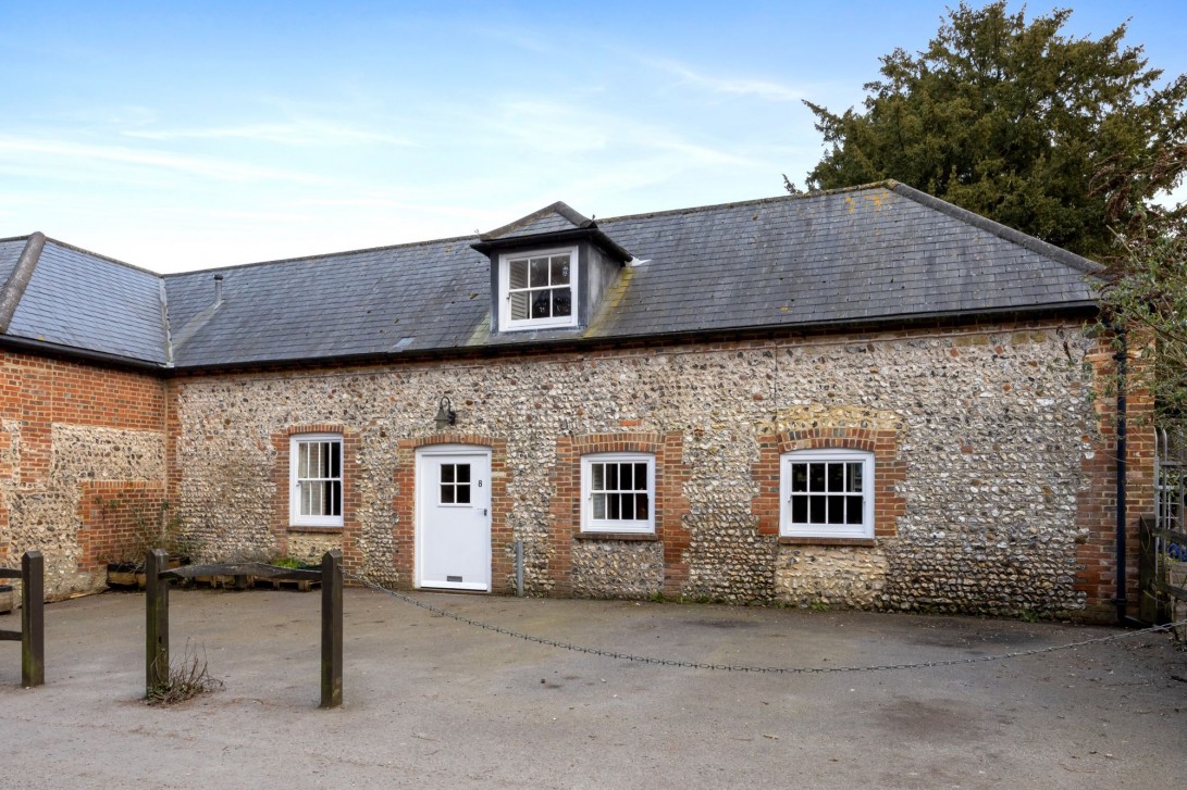 Photo of 8 The Old Stable Block Stanmer Village, Brighton