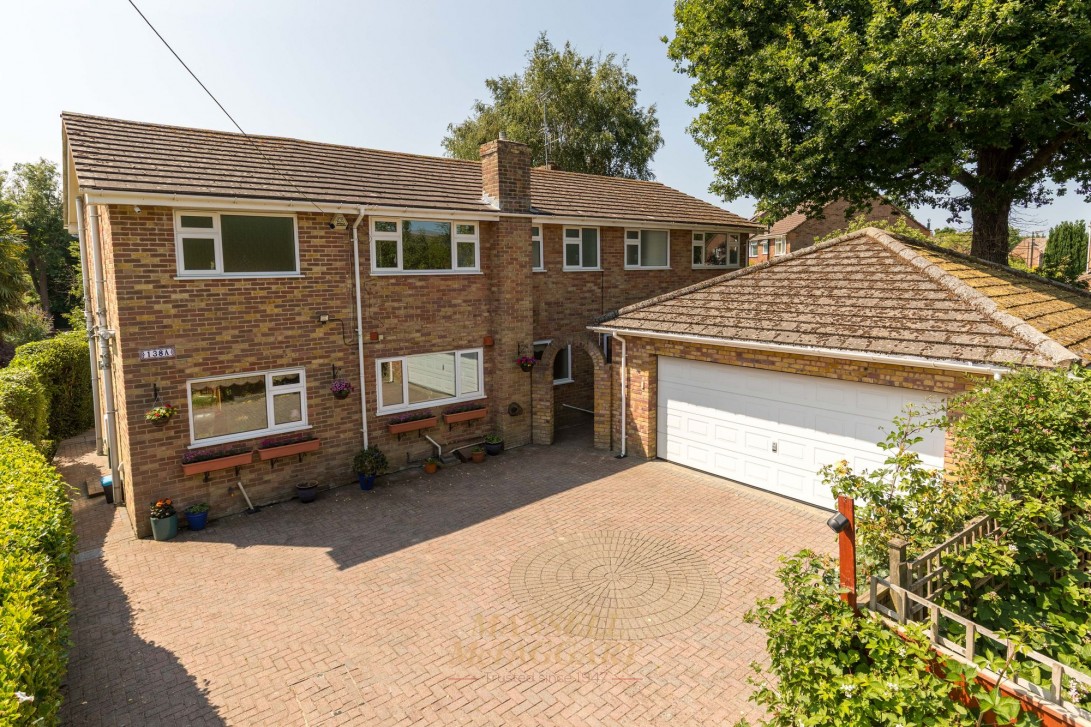 Photo of 138a Three Bridges Road, Crawley