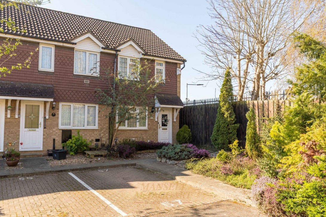 Photo of 57 Staffords Place, Horley
