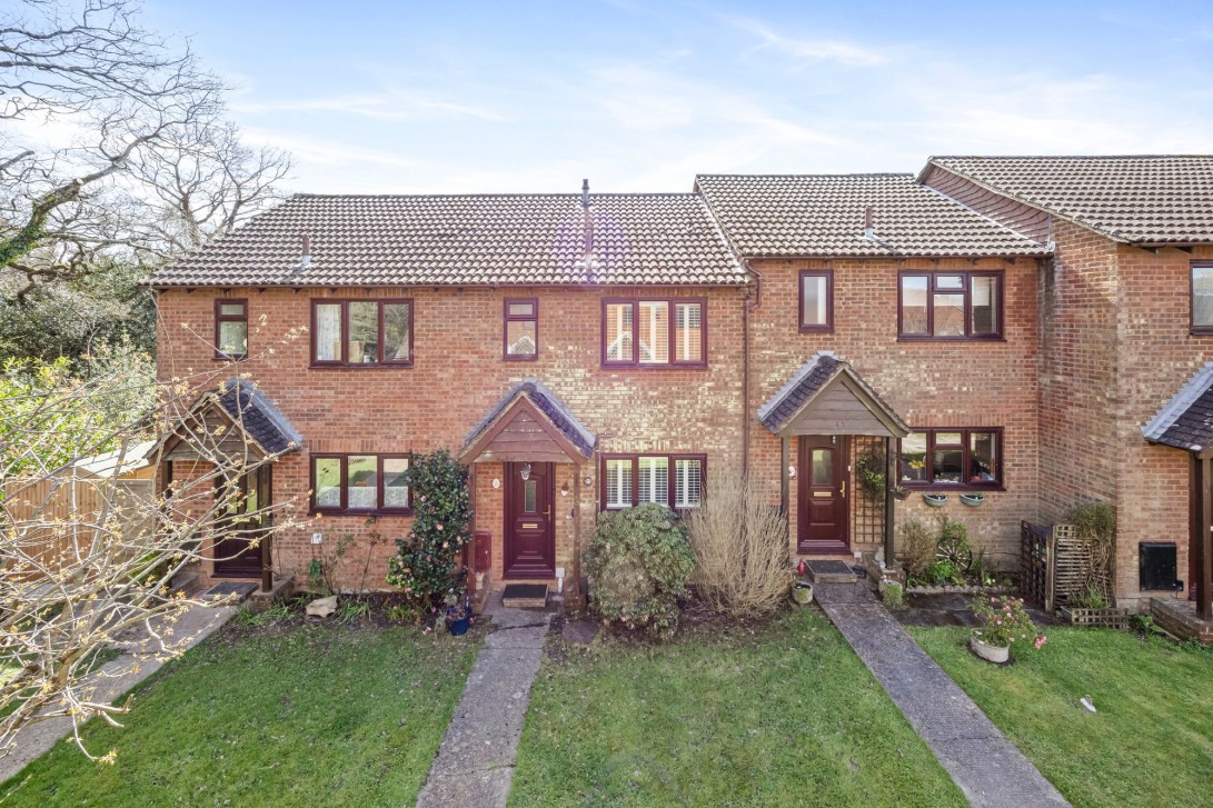 Photo of 17 Simons Close, Crowborough