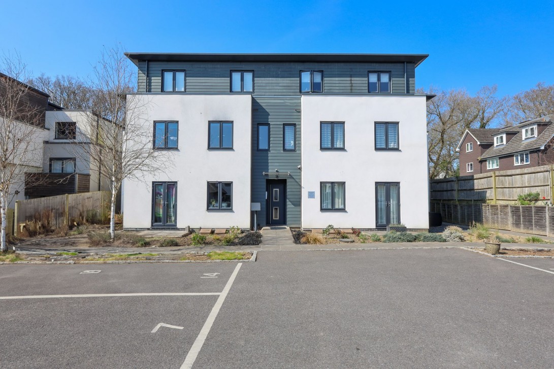 Photo of 10 Elizabeth Court, Burgess Hill