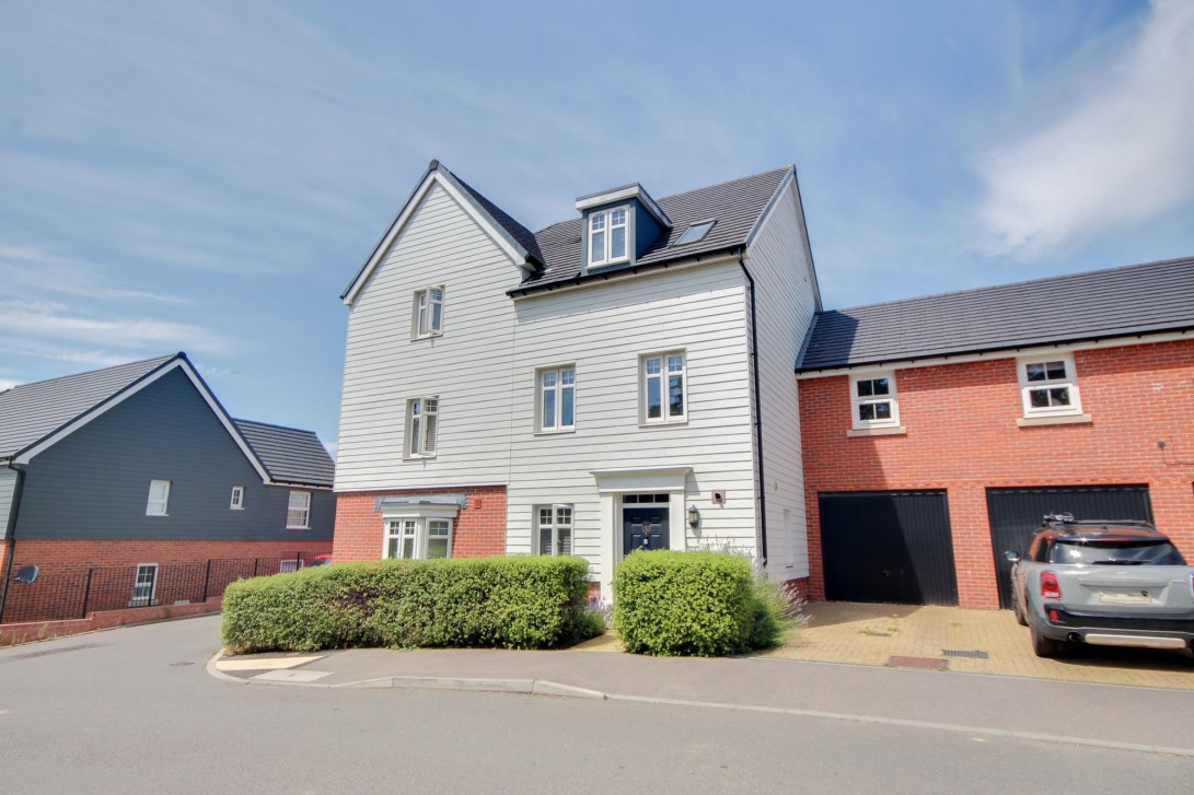 Photo of 137 Virginia Drive, Haywards Heath