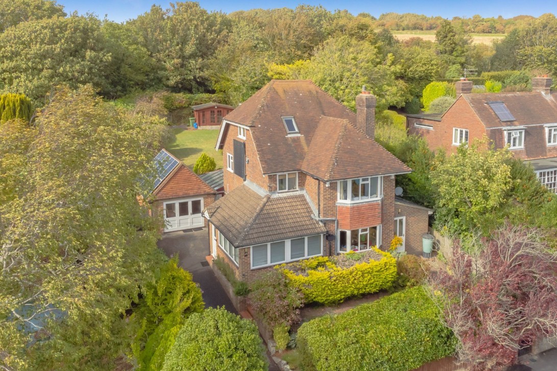 Photo of 37 Houndean Rise, Lewes