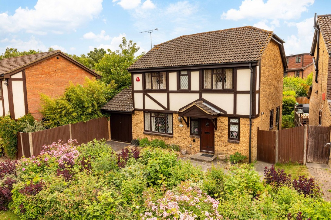Photo of 3 Knighton Close, Crawley