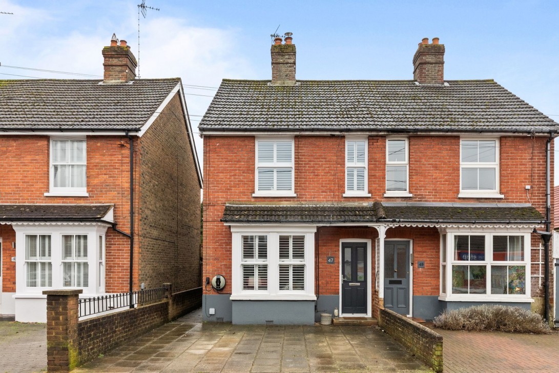 Photo of 47 Billingshurst Road, Horsham