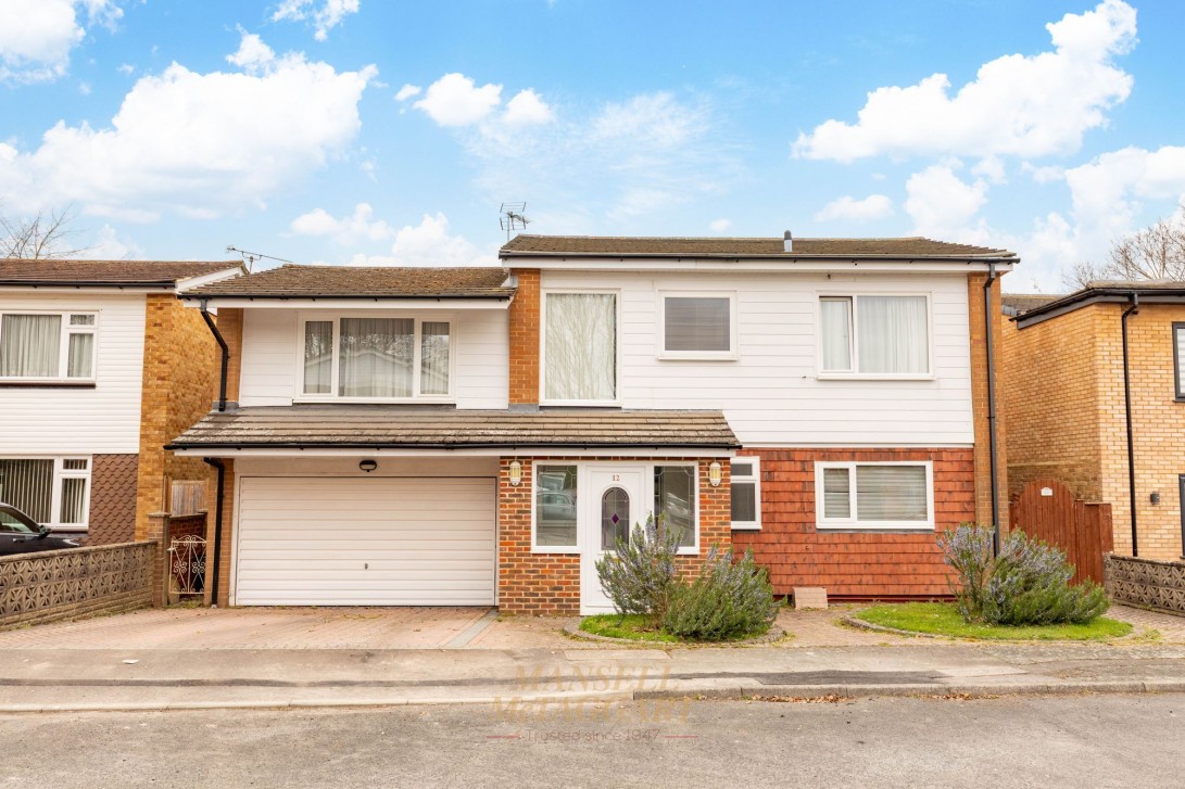 Photo of 12 Artel Croft, Crawley