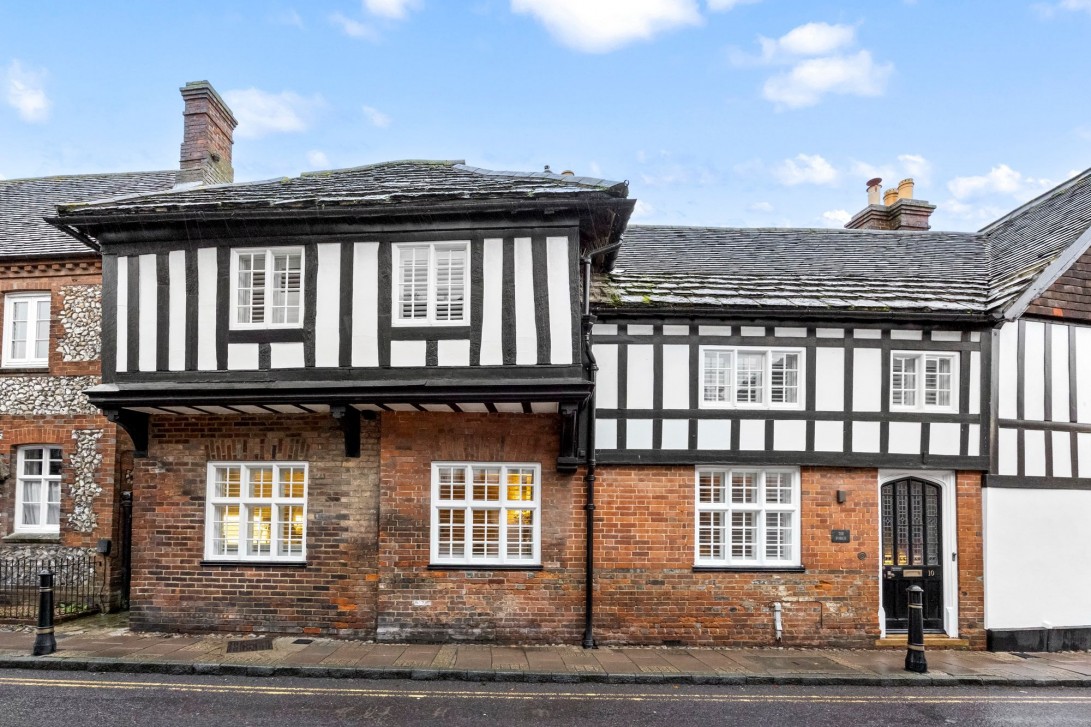 Photo of 10 Church Street, Steyning