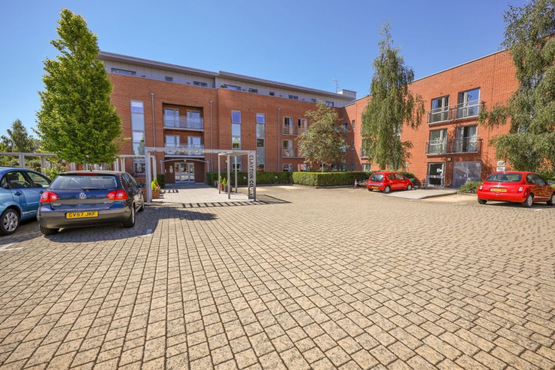 Photo of Flat 8, Burgess Hill