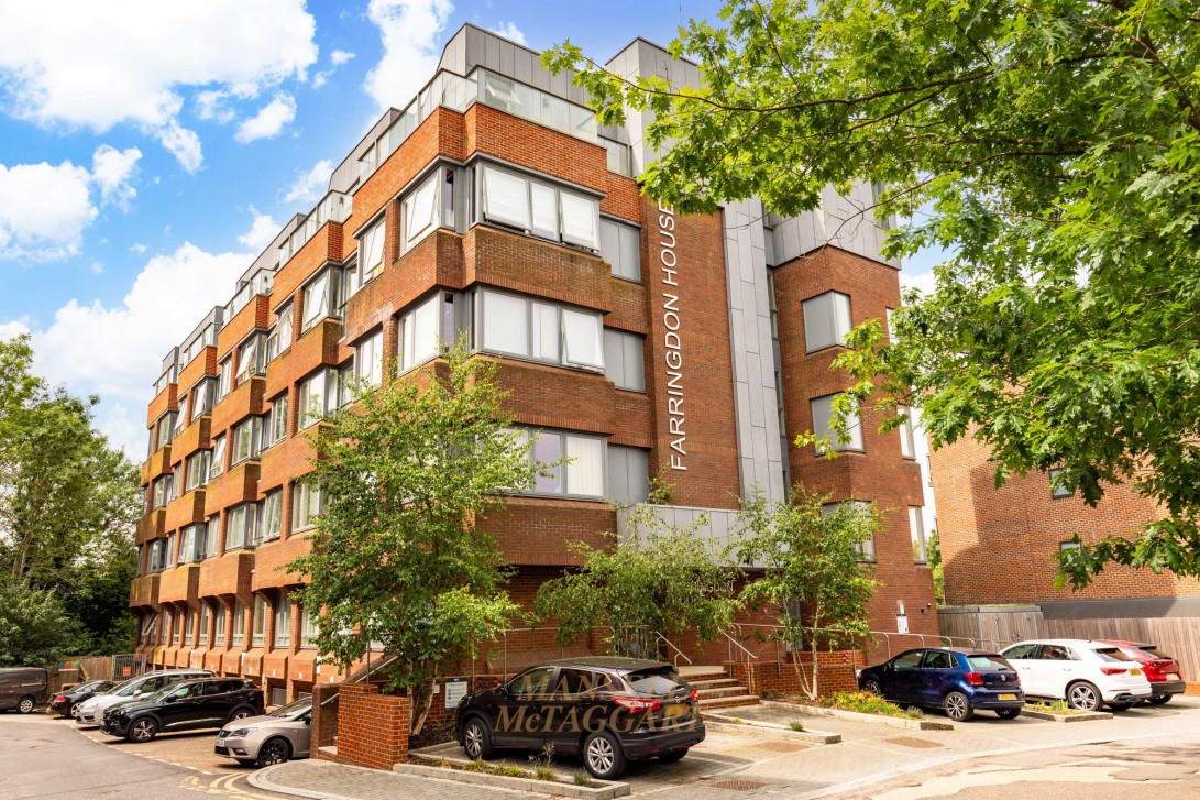 Photo of Flat 8, East Grinstead