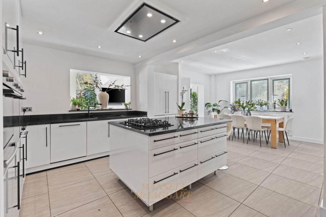 Photo of 44 Hartfield Road, Forest Row