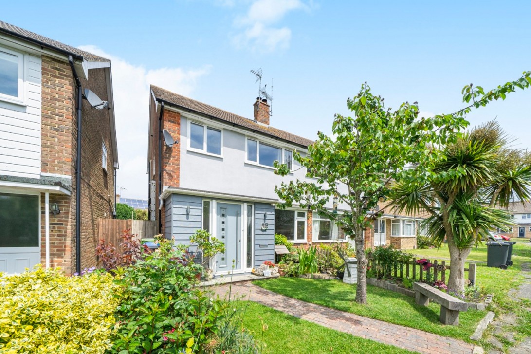 Photo of 12 Victoria Avenue, Burgess Hill