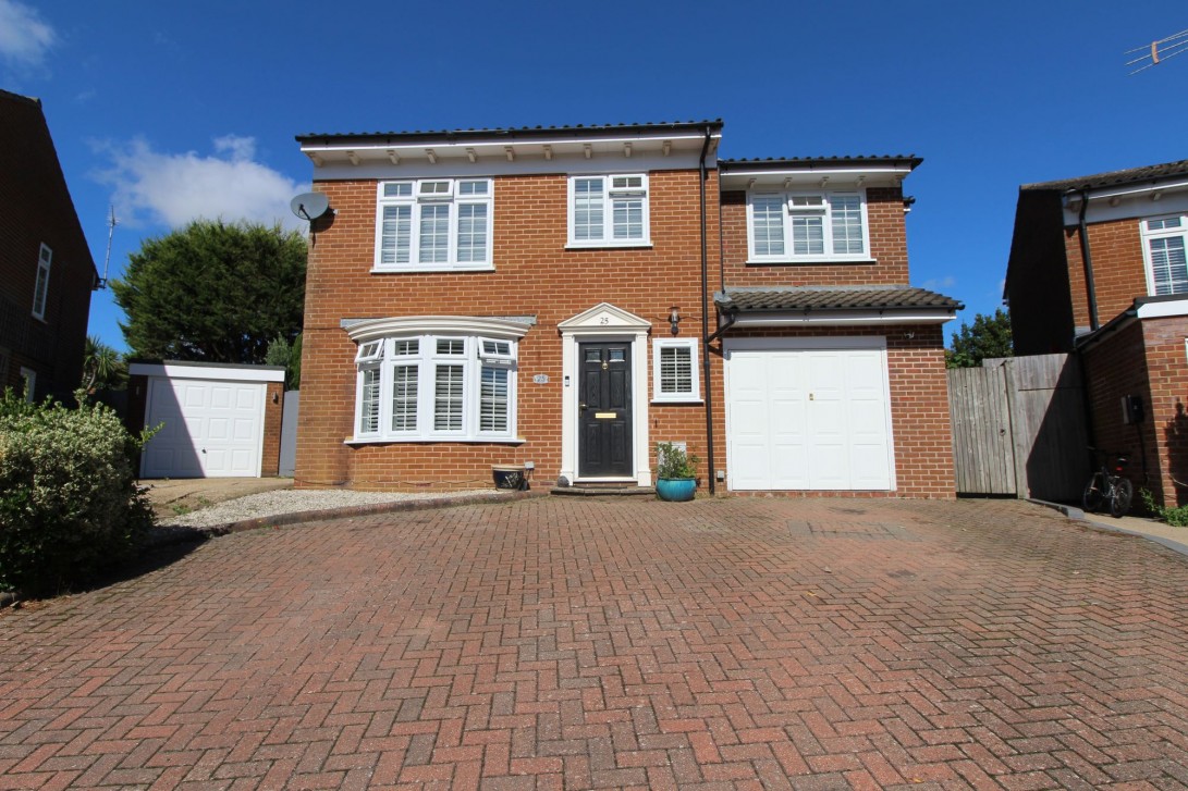 Photo of 25 Rolfe Drive, Burgess Hill