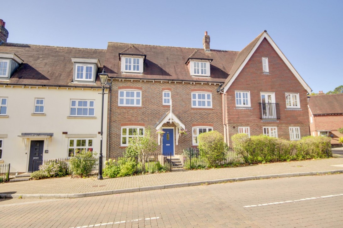 Photo of 34 Updown Hill, Haywards Heath