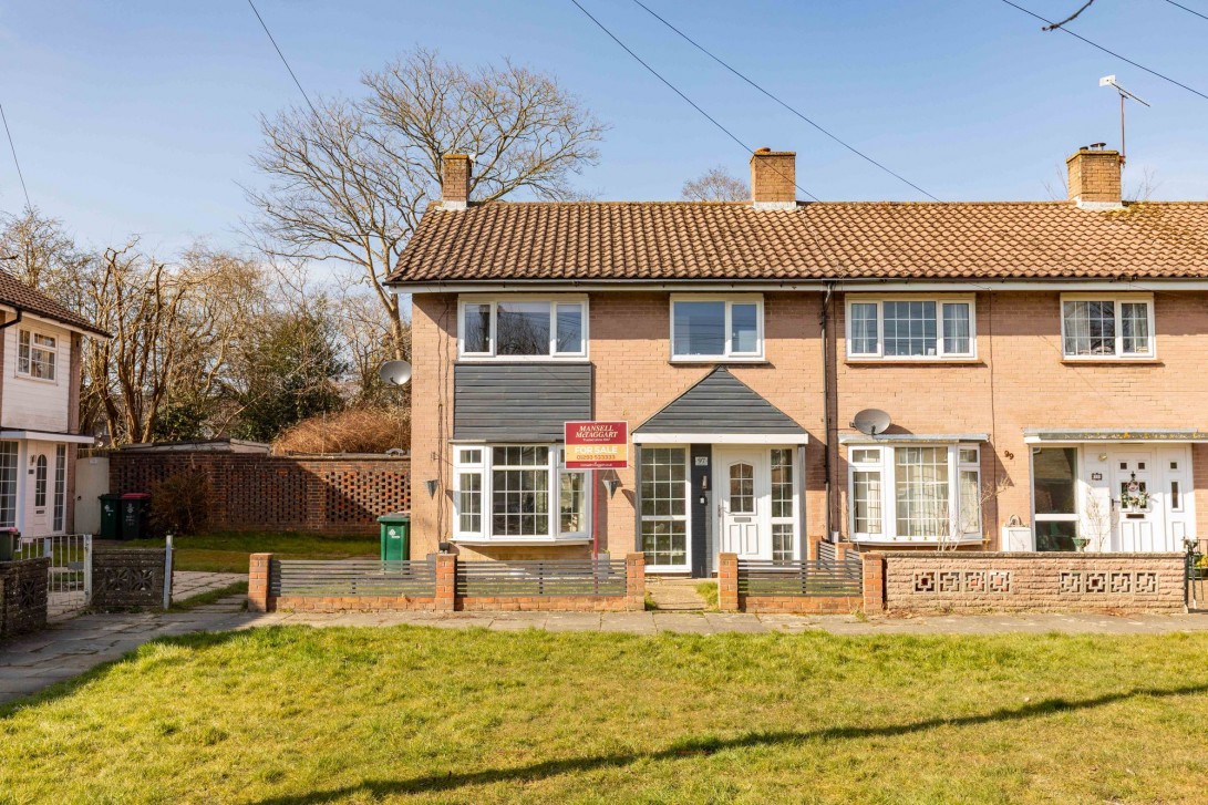 Photo of 97 Hawkins Road, Crawley