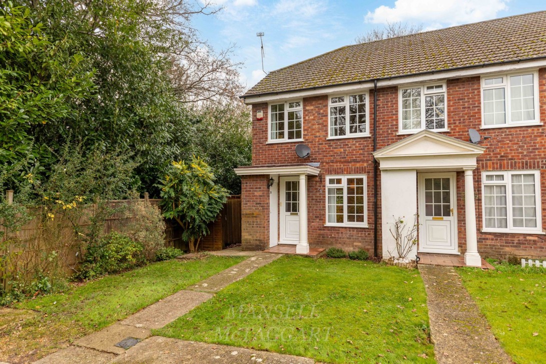 Photo of 28 Benchfield Close, East Grinstead