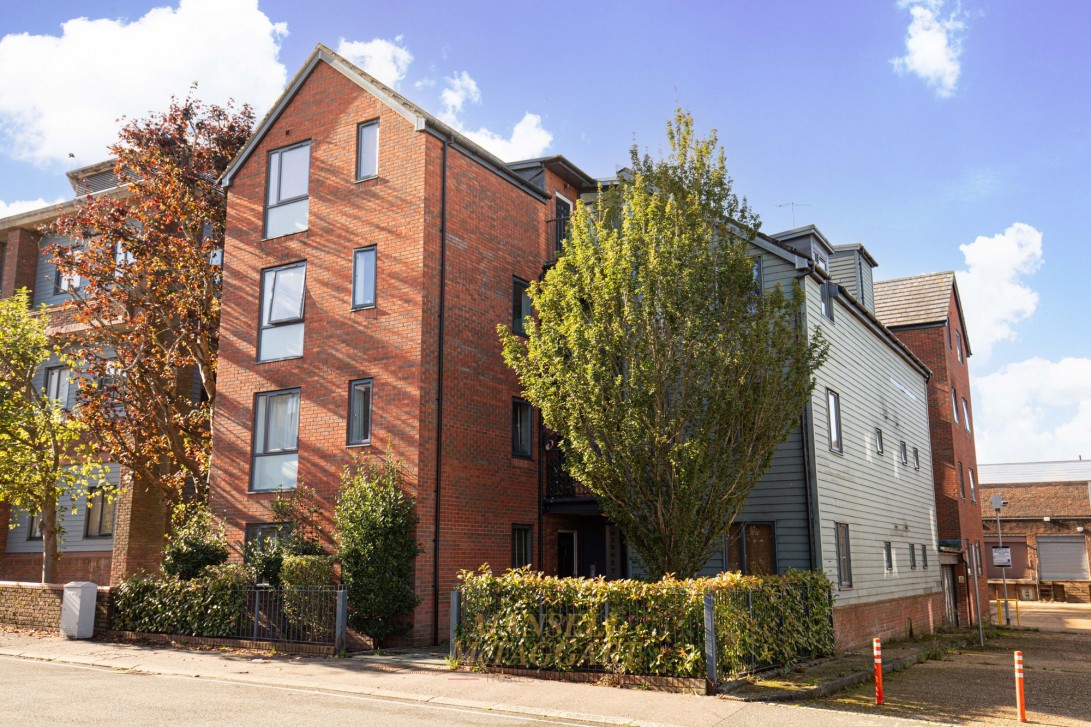 Photo of Flat 5, East Grinstead