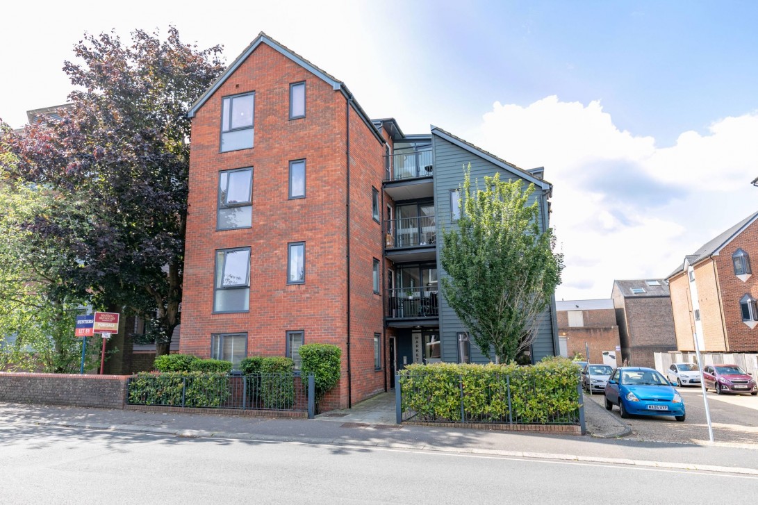 Photo of Flat 9, East Grinstead