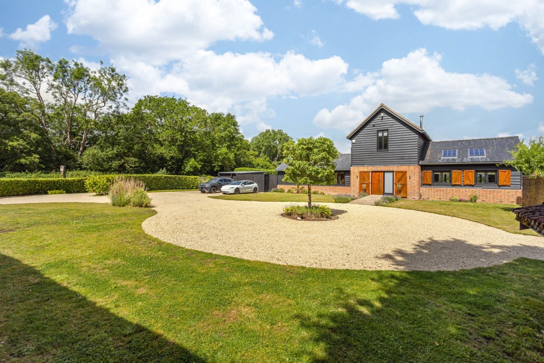 Photo of Collendean Barn Norwood Hill, Horley
