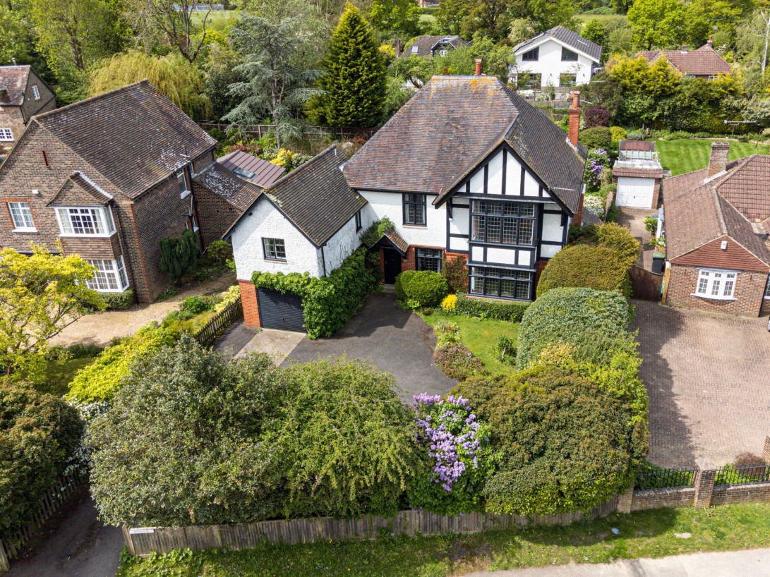 Photo of Bemerton Lingfield Road, East Grinstead