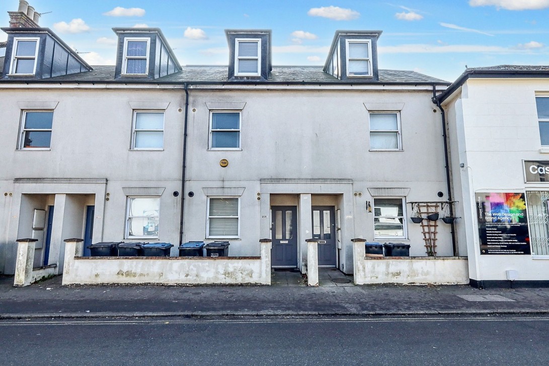 Photo of 205 Lower Church Road, Burgess Hill