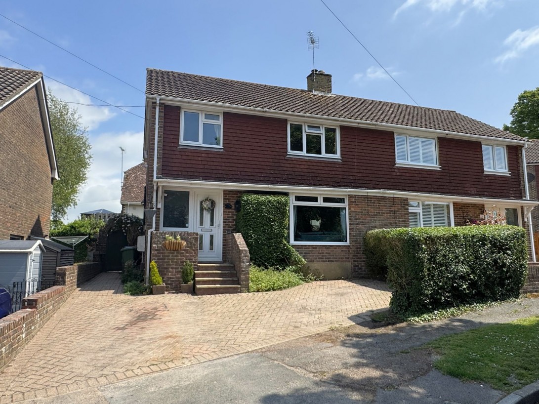 Photo of 49 Manor Road, Steyning