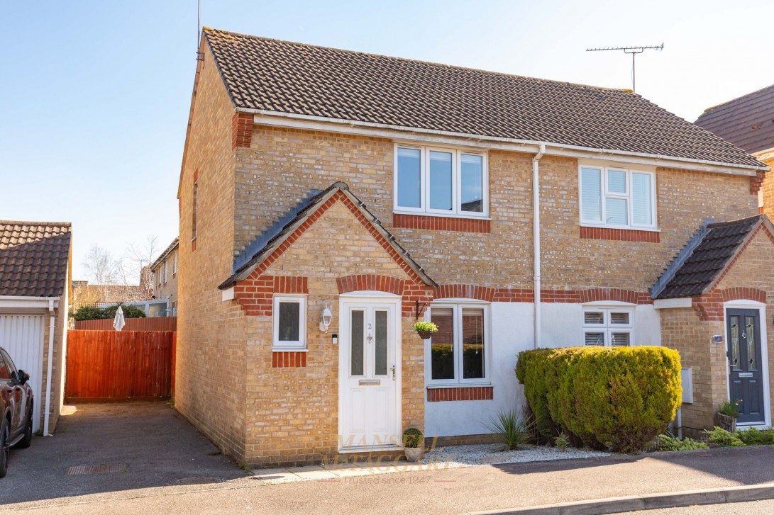 Photo of 2 Bassett Road, Crawley