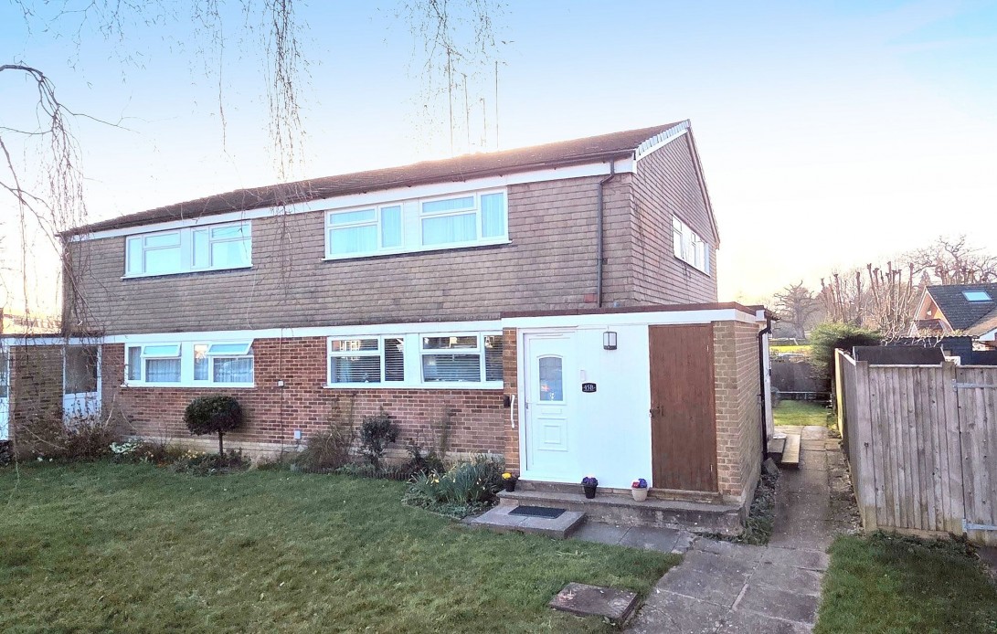 Photo of 45b Appledore Gardens, Haywards Heath