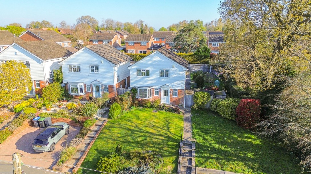 Photo of 31 Ardingly Road, Haywards Heath