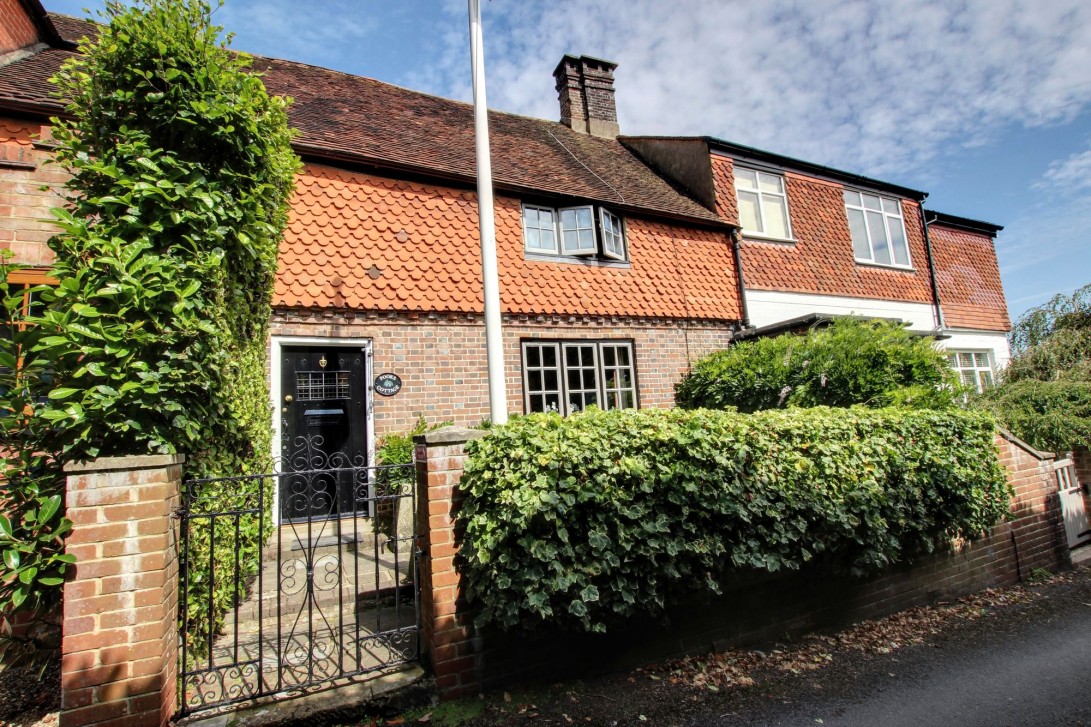 Photo of Pooks Cottage 26c Oathall Road, Haywards Heath