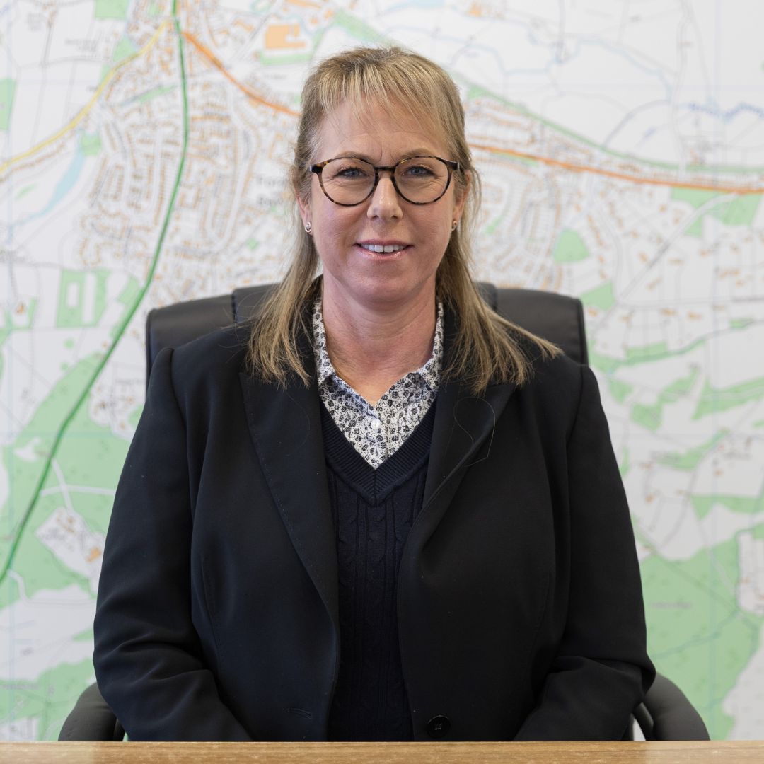 Elaine Child, Sales Executive