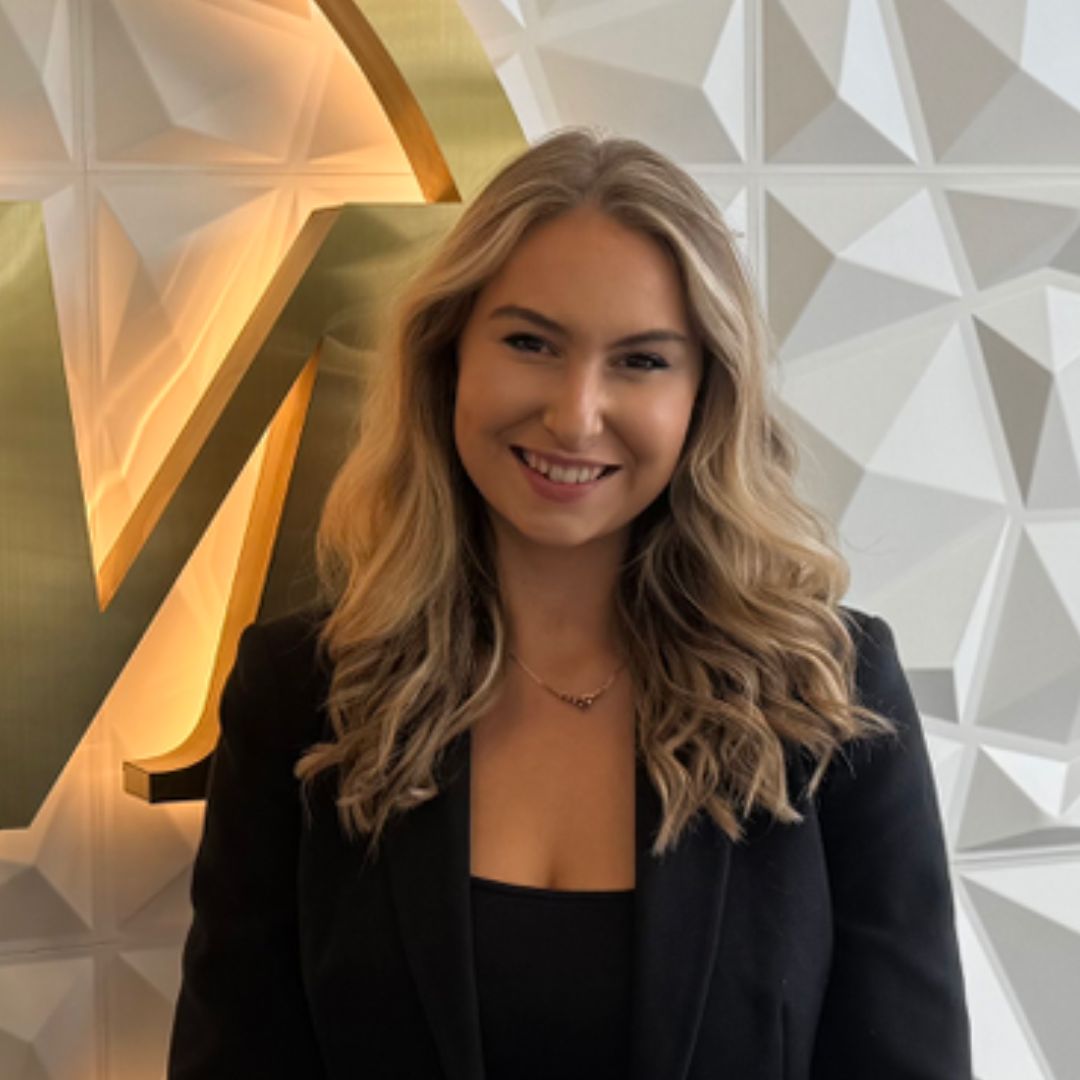 Eve Worrow, Sales Consultant