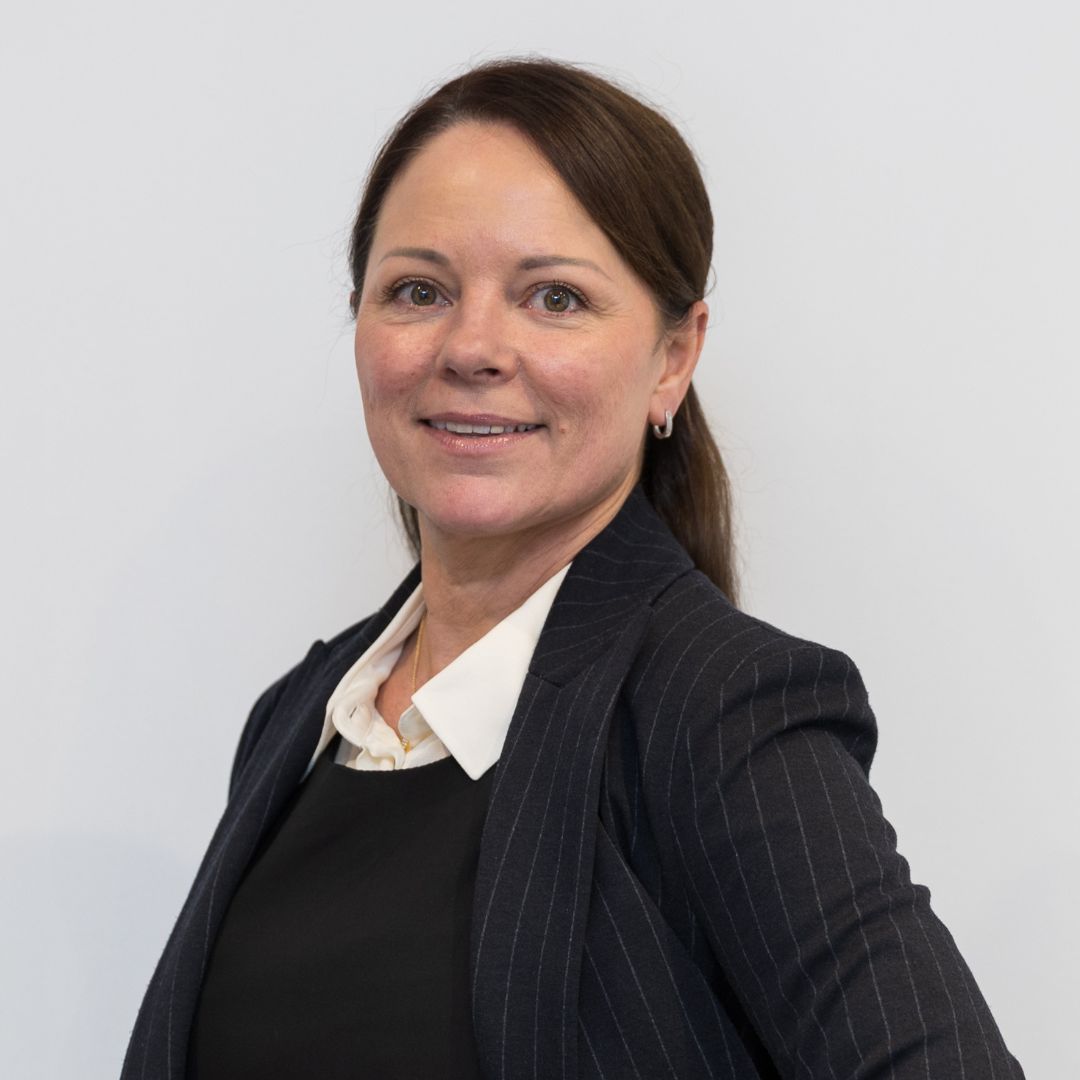 Helen , Sales Negotiator