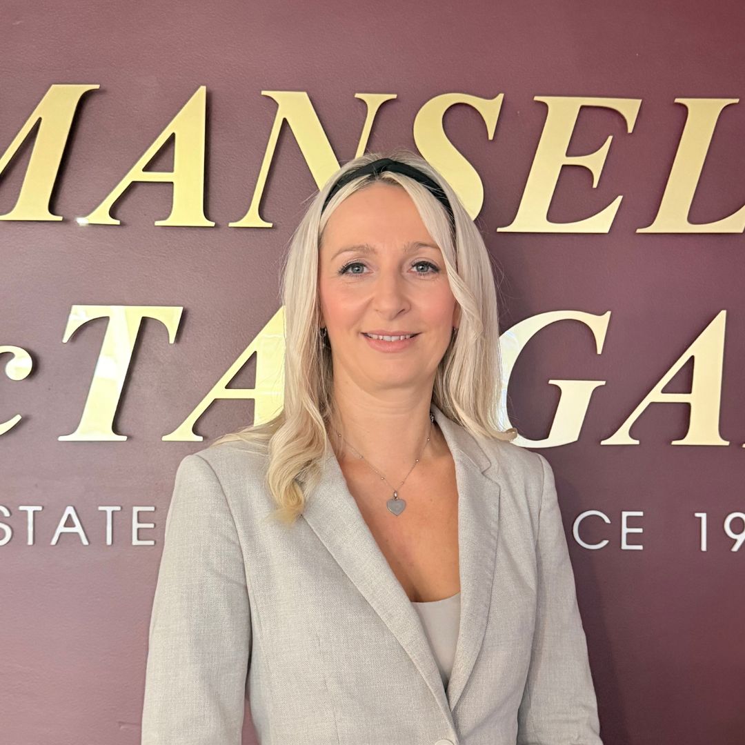 Joanna Eldridge, Director